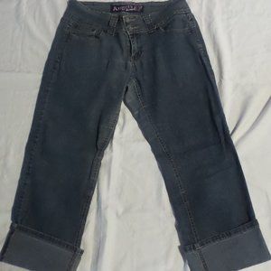 Angeis Womens jeans size 11 Modern cuff Crop 4 pocket